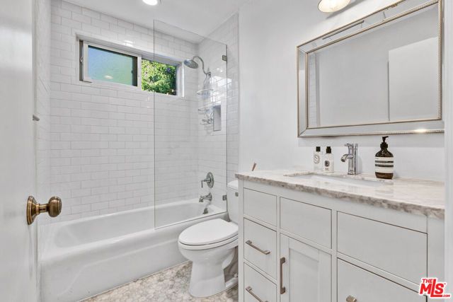 5101 Keli Court, Los Angeles, CA 90066