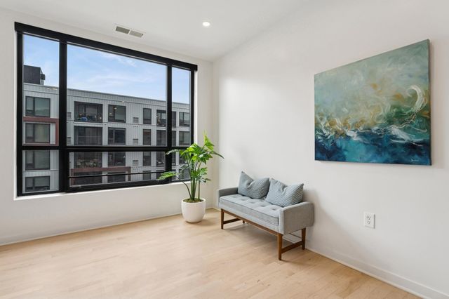 3104 W Lake Street 412, Minneapolis, MN 55416