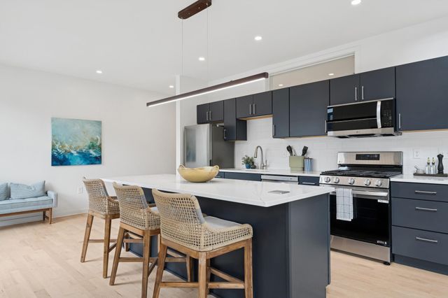 3104 W Lake Street 412, Minneapolis, MN 55416