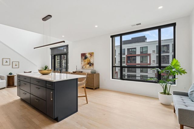 3104 W Lake Street 412, Minneapolis, MN 55416