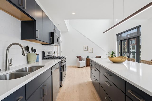 3104 W Lake Street 412, Minneapolis, MN 55416