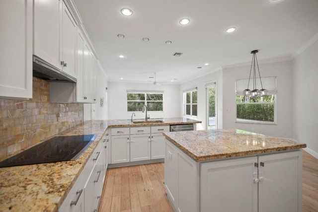 12285 Aviles Circle, Palm Beach Gardens, FL 33418