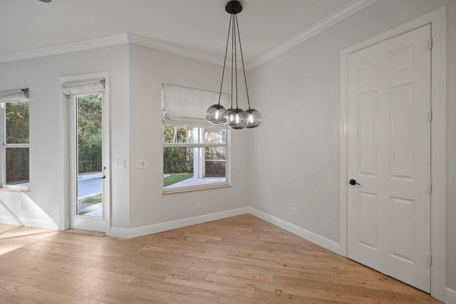 12285 Aviles Circle, Palm Beach Gardens, FL 33418