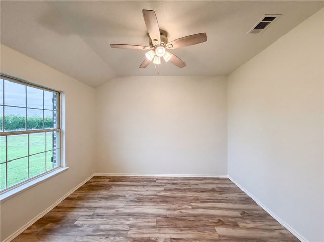 270 County Road 4213, Decatur, TX 76234