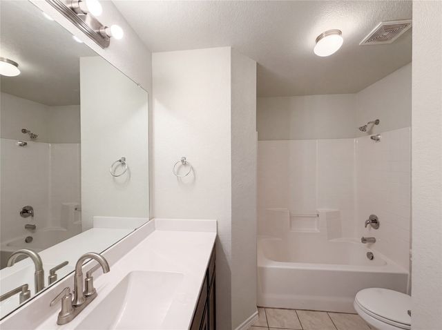 270 County Road 4213, Decatur, TX 76234