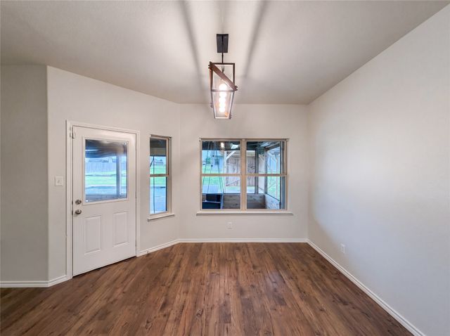 270 County Road 4213, Decatur, TX 76234