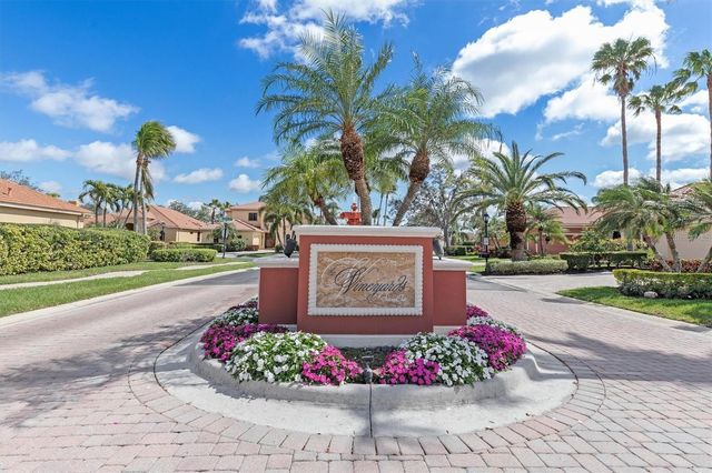 5142 COTE DU RHONE WAY, Sarasota, FL 34238