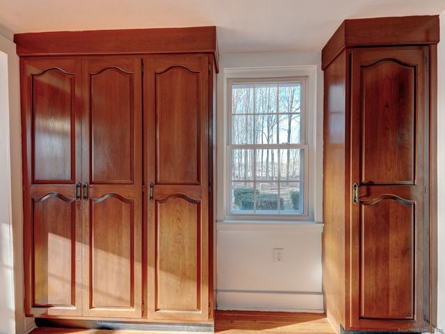 668 Middle Turnpike, Mansfield, CT 06268