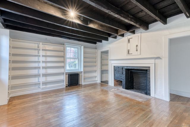 668 Middle Turnpike, Mansfield, CT 06268