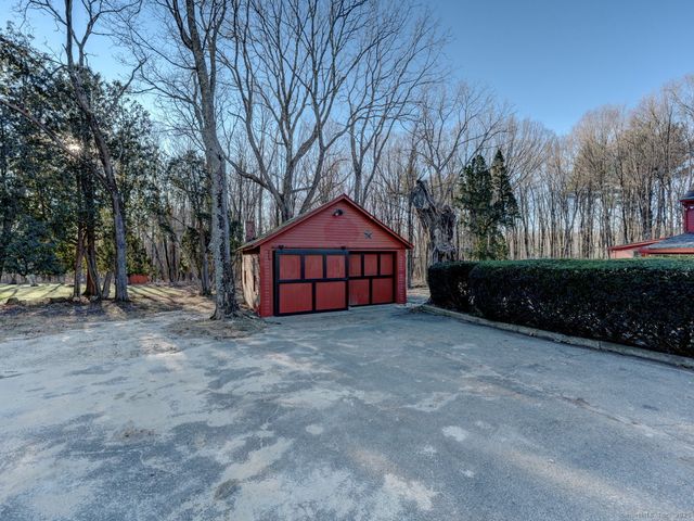 668 Middle Turnpike, Mansfield, CT 06268