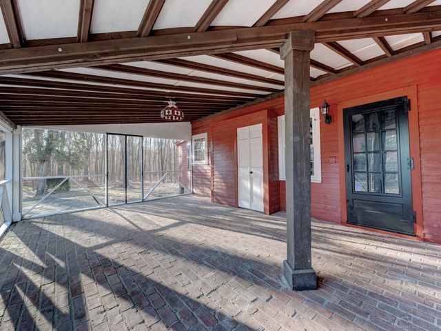 668 Middle Turnpike, Mansfield, CT 06268