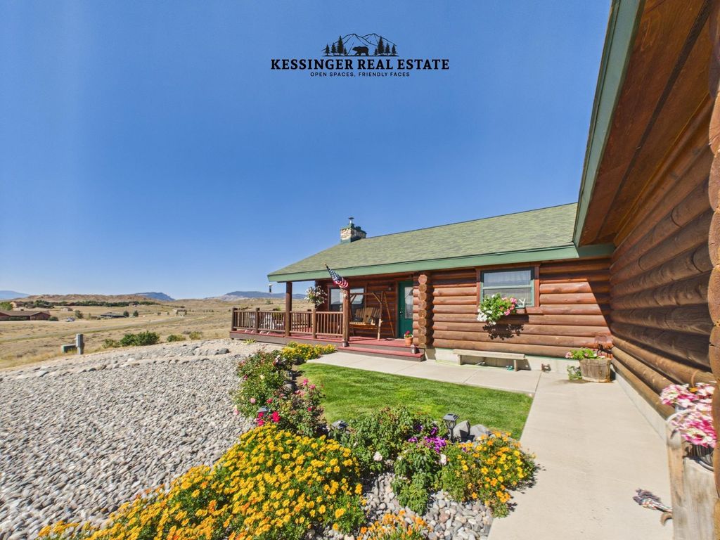 39 Rolling Hills Dr, Cody, WY 82414 photo 3