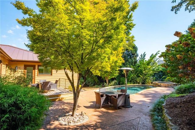 1661 Geary Drive NW, Atlanta, GA 30309