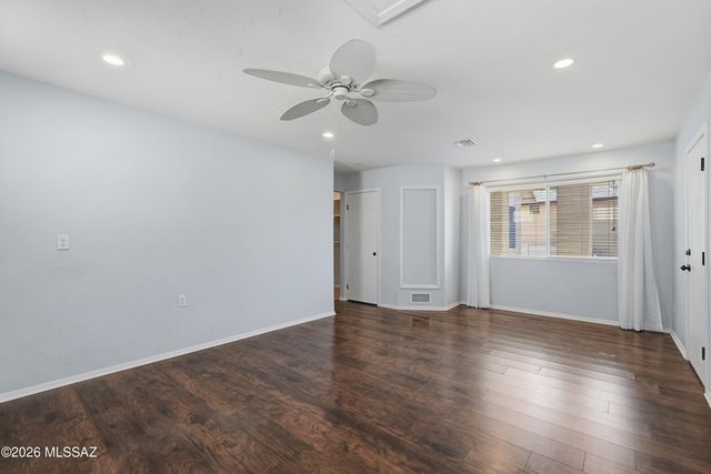 7821 S Kilbrennan Way, Tucson, AZ 85747