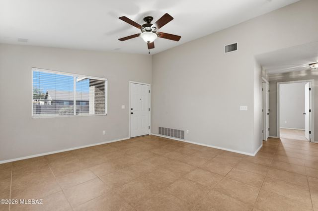 7821 S Kilbrennan Way, Tucson, AZ 85747