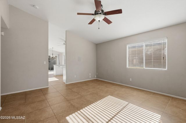 7821 S Kilbrennan Way, Tucson, AZ 85747