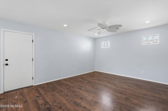 7821 S Kilbrennan Way, Tucson, AZ 85747