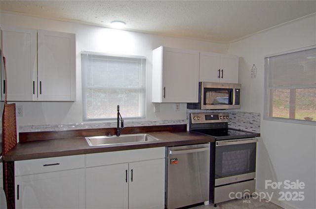 93 John Gilkey Road, Marion, NC 28752