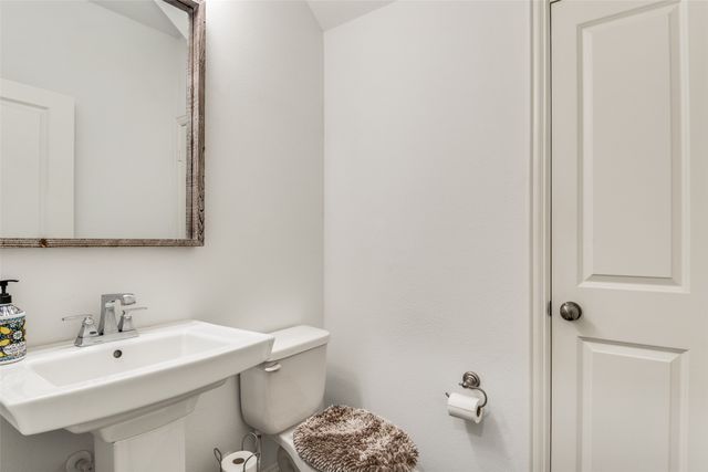 2550 Barnwood Lane, Garland, TX 75042