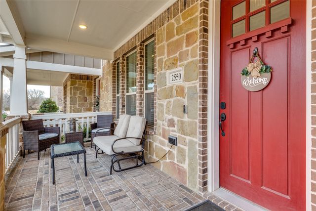 2550 Barnwood Lane, Garland, TX 75042