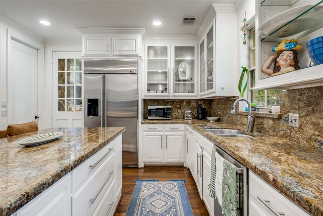 7138 Westbrook Lane, Dallas, TX 75214