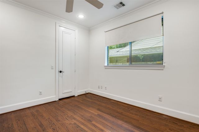 7138 Westbrook Lane, Dallas, TX 75214