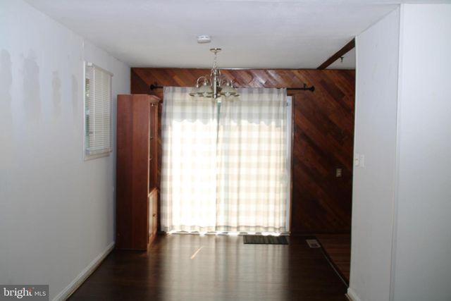 12010 ASHLEY DR SE, Rockville, MD 20852