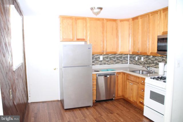 12010 ASHLEY DR SE, Rockville, MD 20852