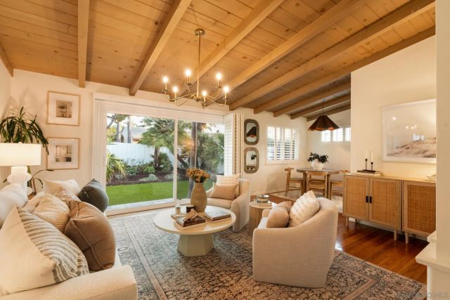 4993 February St, San Diego, CA 92110