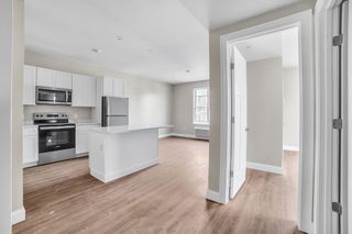 127 Centre St 501, Brockton, MA 02302