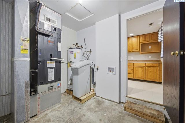 198604 E Bowles Rd, Kennewick, WA 99337