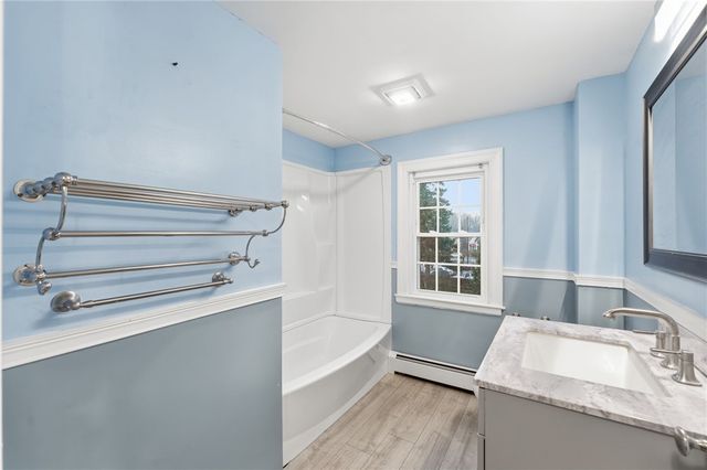 252 South Main Street, Coventry, RI 02816