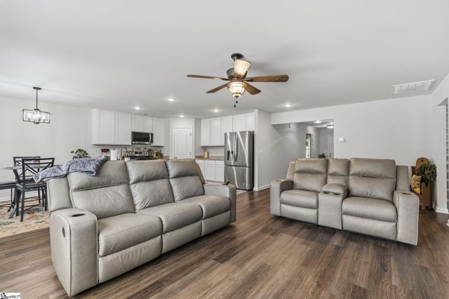 104 Alpine Heights Court, Anderson, SC 29625