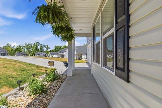 104 Alpine Heights Court, Anderson, SC 29625