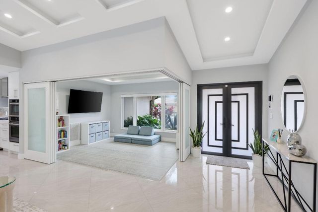 20984 Shady Vista Lane, Boca Raton, FL 33428