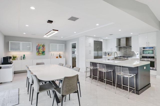 20984 Shady Vista Lane, Boca Raton, FL 33428