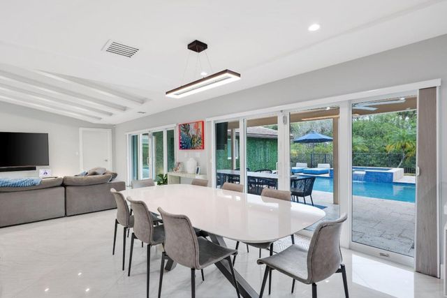 20984 Shady Vista Lane, Boca Raton, FL 33428