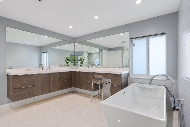 20984 Shady Vista Lane, Boca Raton, FL 33428