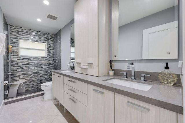 20984 Shady Vista Lane, Boca Raton, FL 33428