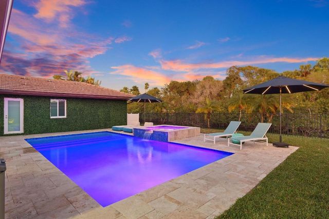 20984 Shady Vista Lane, Boca Raton, FL 33428