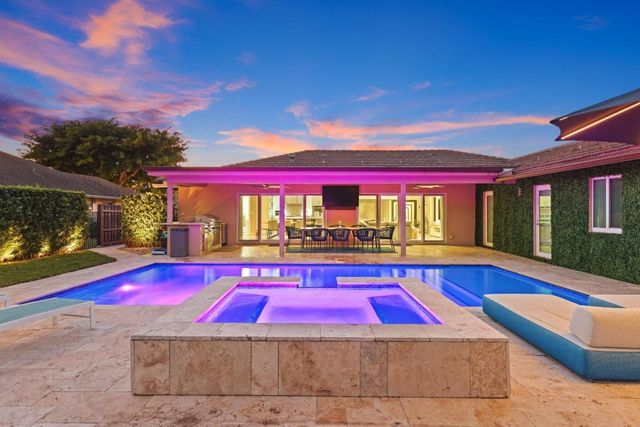 20984 Shady Vista Lane, Boca Raton, FL 33428