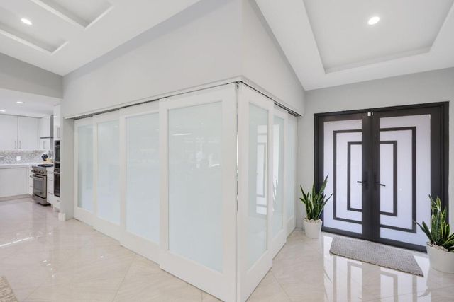 20984 Shady Vista Lane, Boca Raton, FL 33428