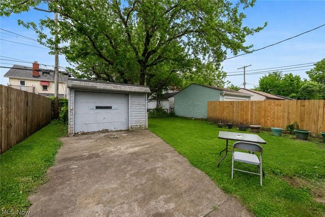 3497 W 129th Street, Cleveland, OH 44111