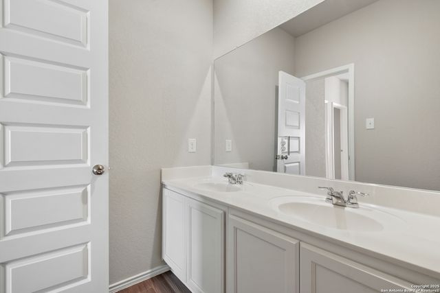 5711 Agate Circle, San Antonio, TX 78222