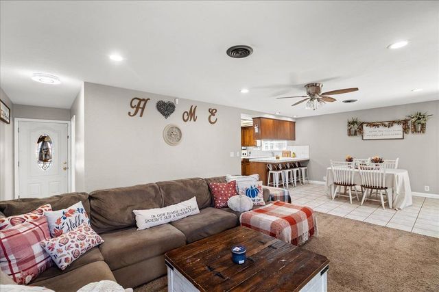 1875 Shadyside Ct, Oakdale, CA 95361