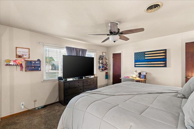 1875 Shadyside Ct, Oakdale, CA 95361