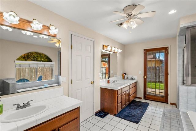 1875 Shadyside Ct, Oakdale, CA 95361