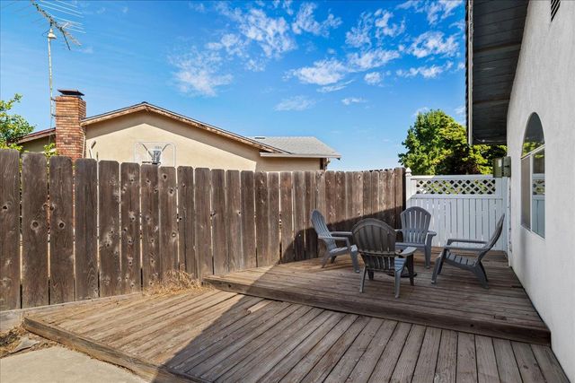 1875 Shadyside Ct, Oakdale, CA 95361