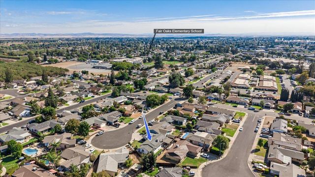 1875 Shadyside Ct, Oakdale, CA 95361