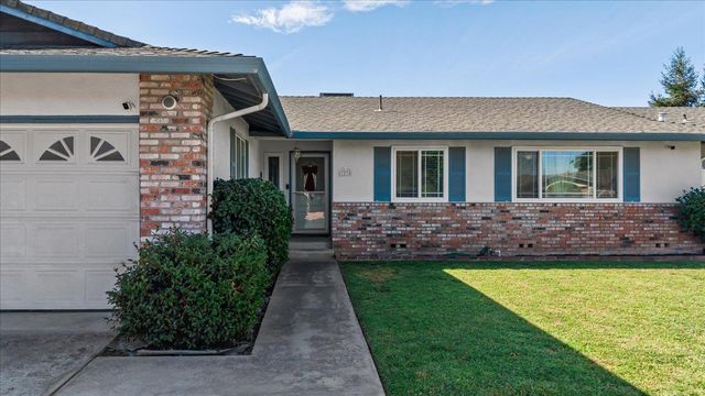 1875 Shadyside Ct, Oakdale, CA 95361